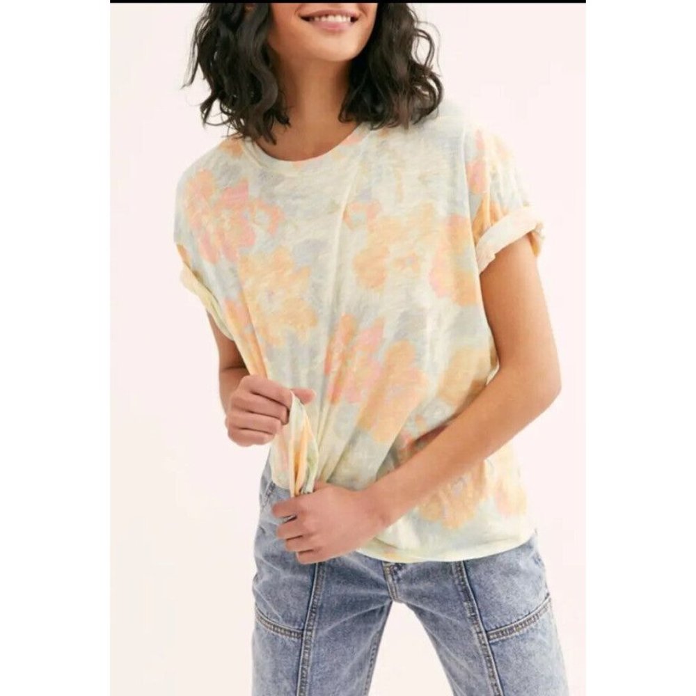 Free People We The Free Womens Yellow Floral Print Tee Shirt Size‎ Small